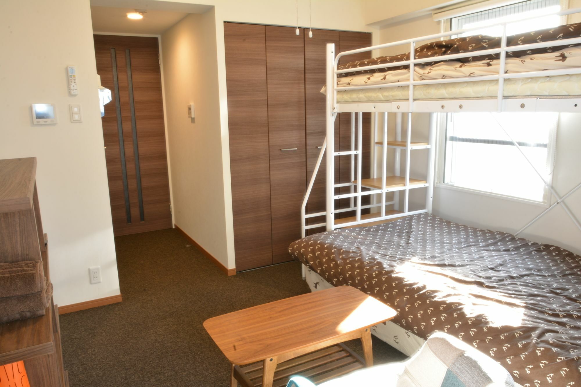 The Wonder At Stay-Maris Kyobashi Arms- Osaka Buitenkant foto
